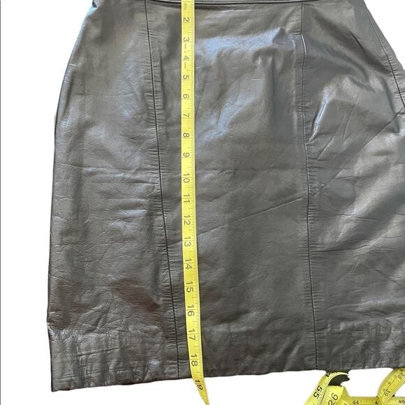 Vintage Don’t Stop Genuine Black Leather Mini Skirt size small - Picture 9 of 12